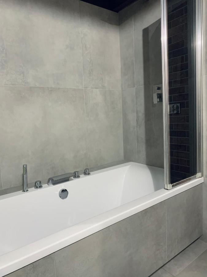 דירות ז'ירארדוב Loft De Girarda מראה חיצוני תמונה